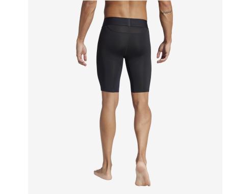 Spodenki adidas TechFit JP1477