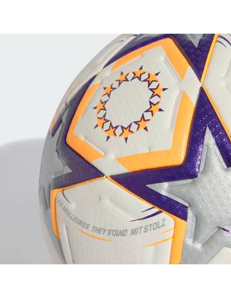 Piłka adidas WUCL Pro KE5141
