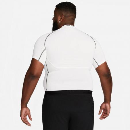Koszulka Nike Tight Top SS DD1992 010