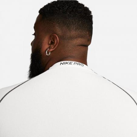 Koszulka Nike Tight Top SS DD1992 010
