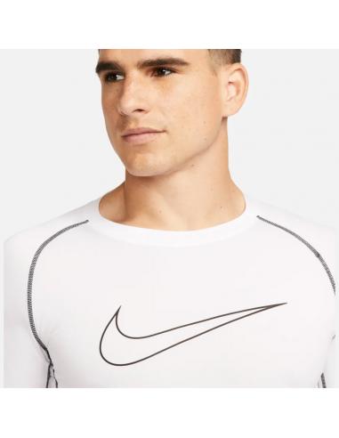 Koszulka Nike Tight Top SS DD1992 010