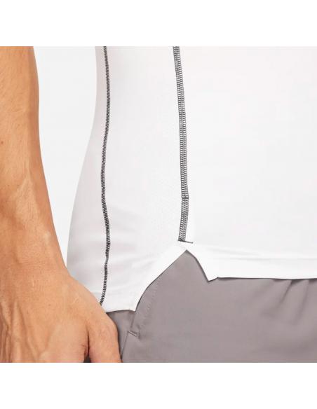 Koszulka Nike Tight Top SS DD1992 010
